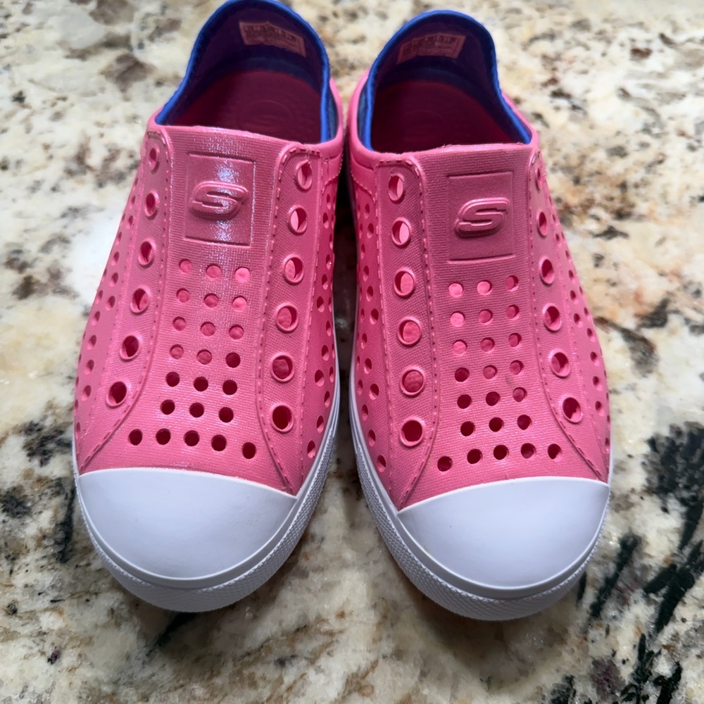 Skechers Foamies Guzman Girl Pink and White Slip-On Sneakers waterproof shoes